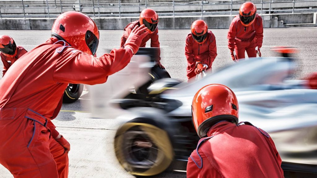 engineering roles in F1